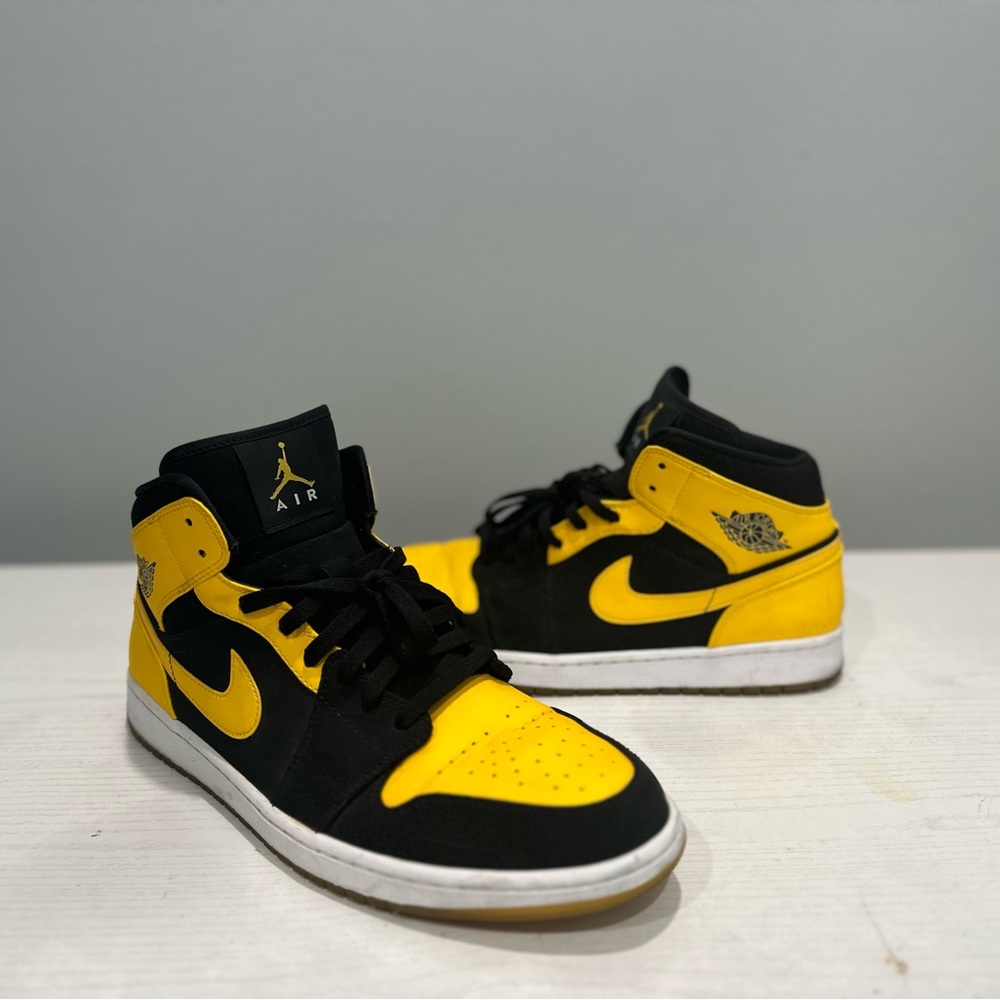 Retro Air Jordan 1’s (New Love)